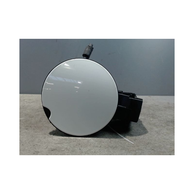 VOLET DE TRAPPE CARBURANT RENAULT CLIO IV