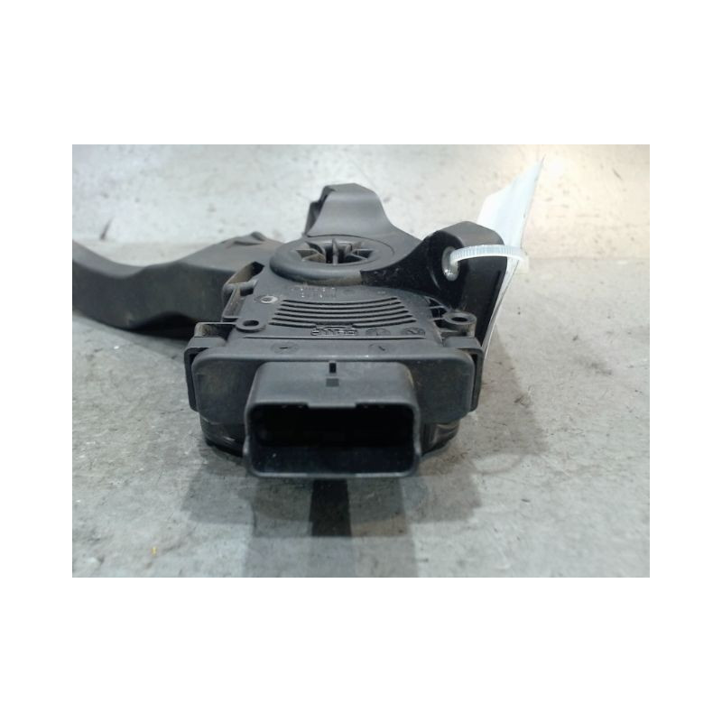 PEDALE ACCELERATEUR PEUGEOT 207