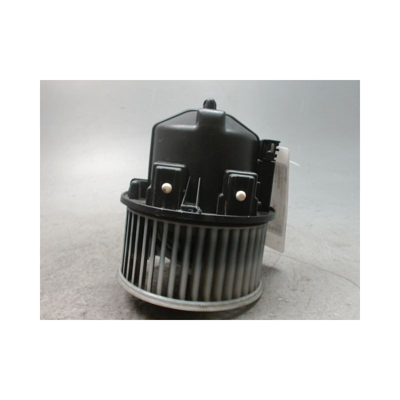 MOTEUR VENTILATEUR CHAUFFAGE LAND ROVER RR EVOQUE