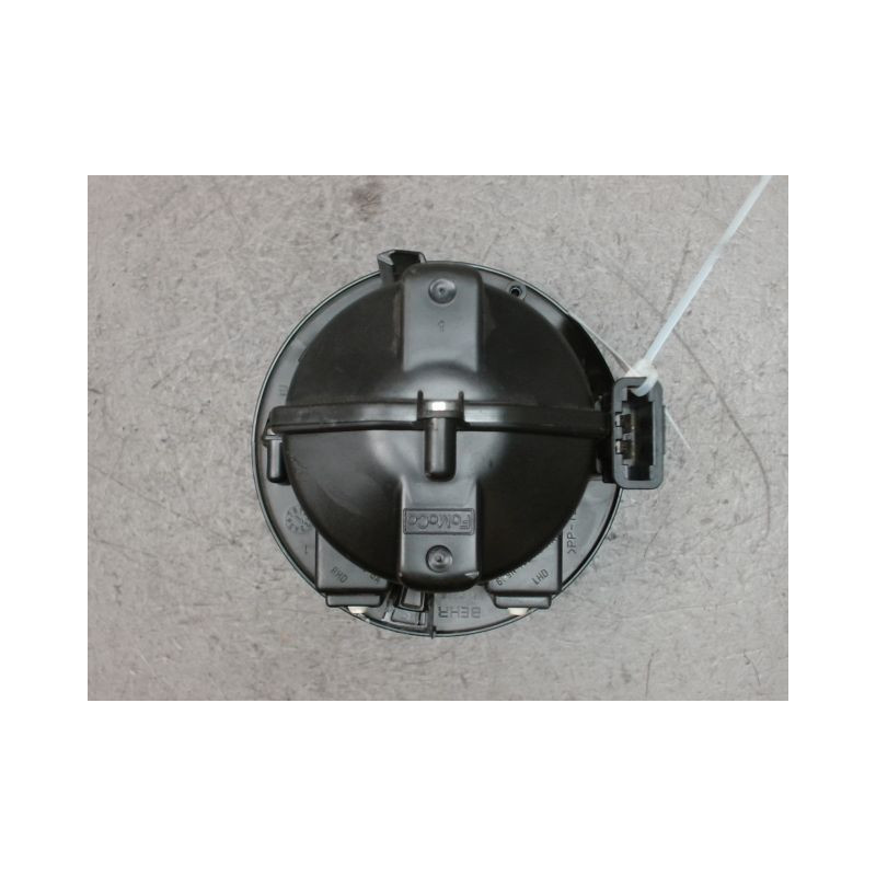 MOTEUR VENTILATEUR CHAUFFAGE LAND ROVER RR EVOQUE
