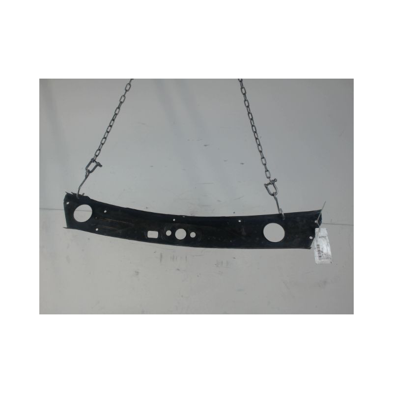 TRAVERSE SUPERIEURE ARMATURE AVANT PEUGEOT 205 87-98