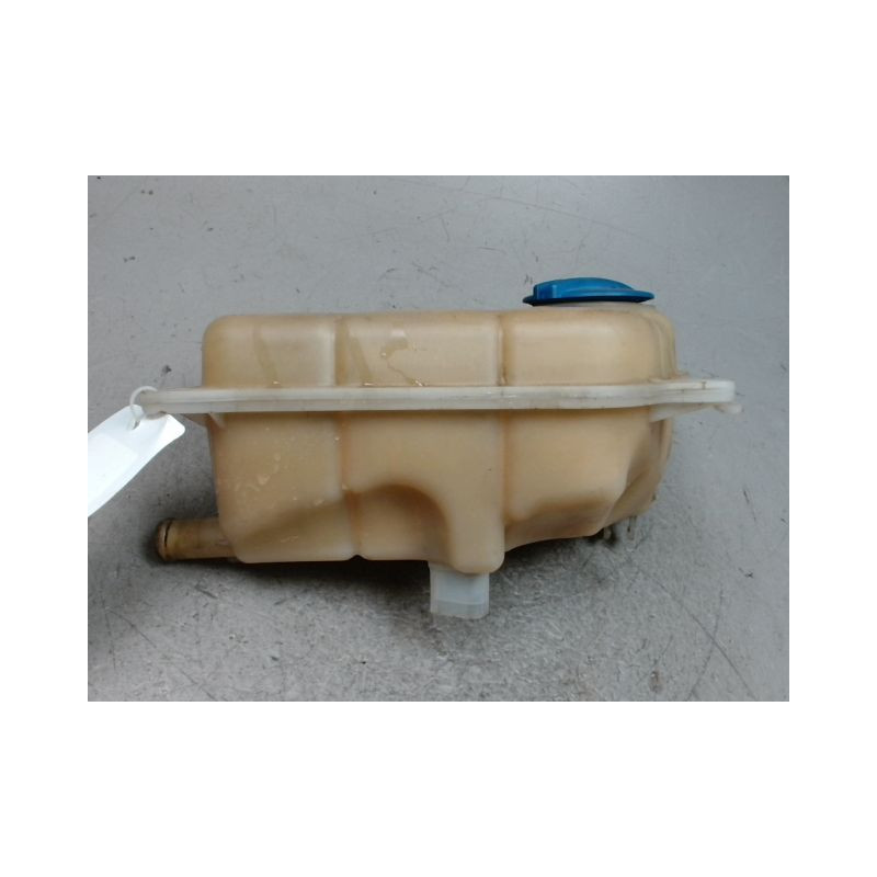VASE EXPANSION AUDI A4 AVANT 04-08