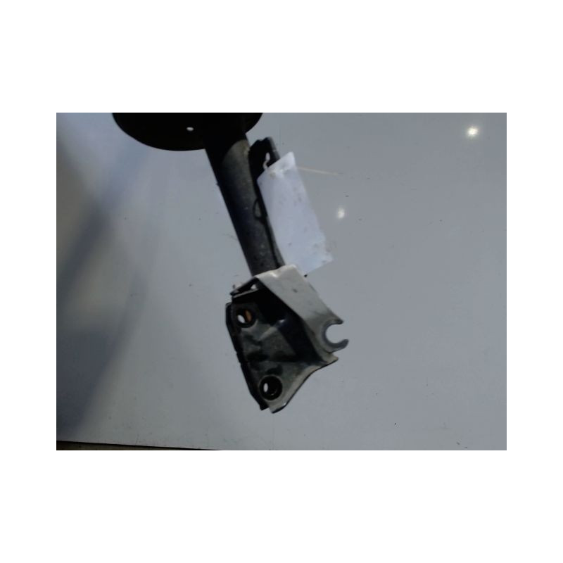 AMORTISSEUR AVANT DROIT DACIA DUSTER