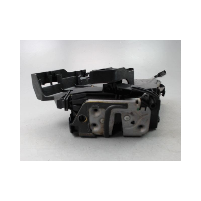 SYSTEME CONDAMNATION ARRIERE DROIT VOLVO V60