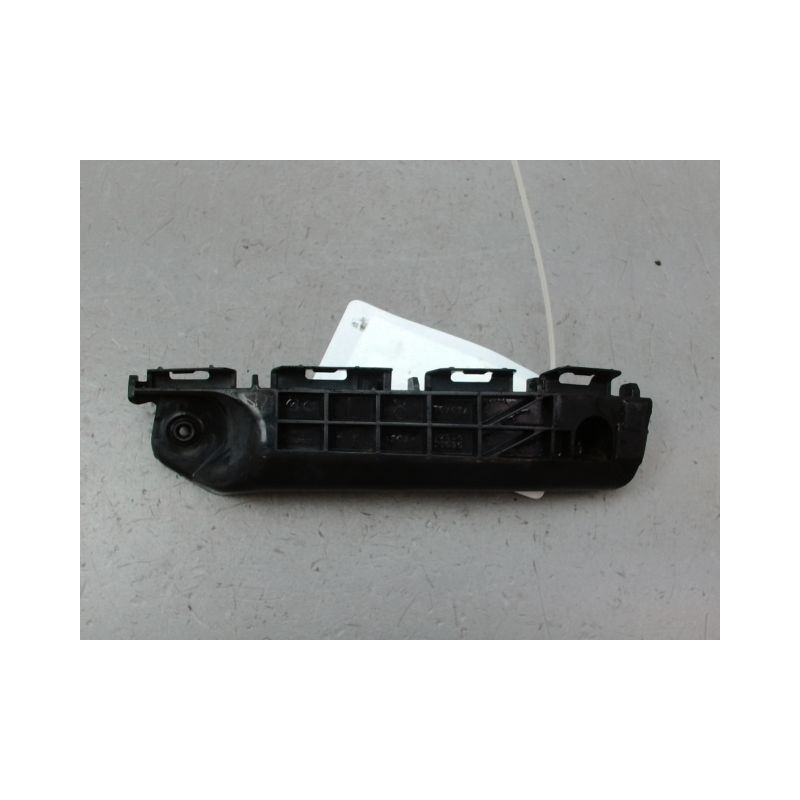 SUPPORT PARE-CHOC AVG TOYOTA YARIS 2005-