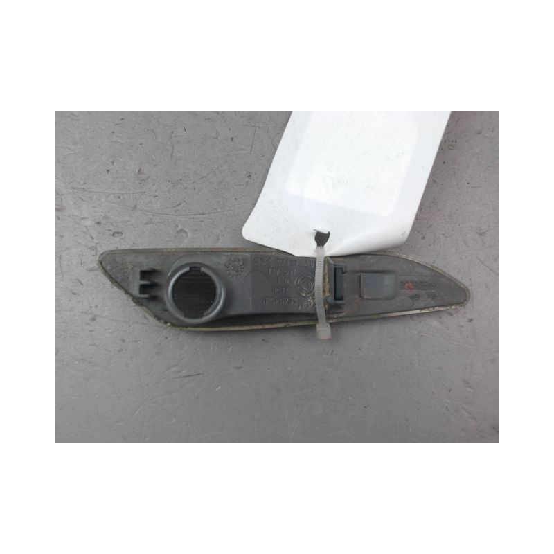 REPETITEUR AILE DROIT FIAT TIPO