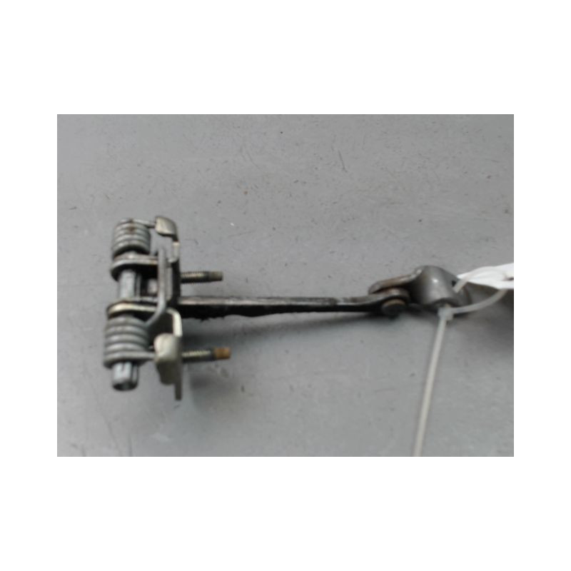 TIRANT PORTE AVANT GAUCHE DACIA SANDERO I 2008-2012