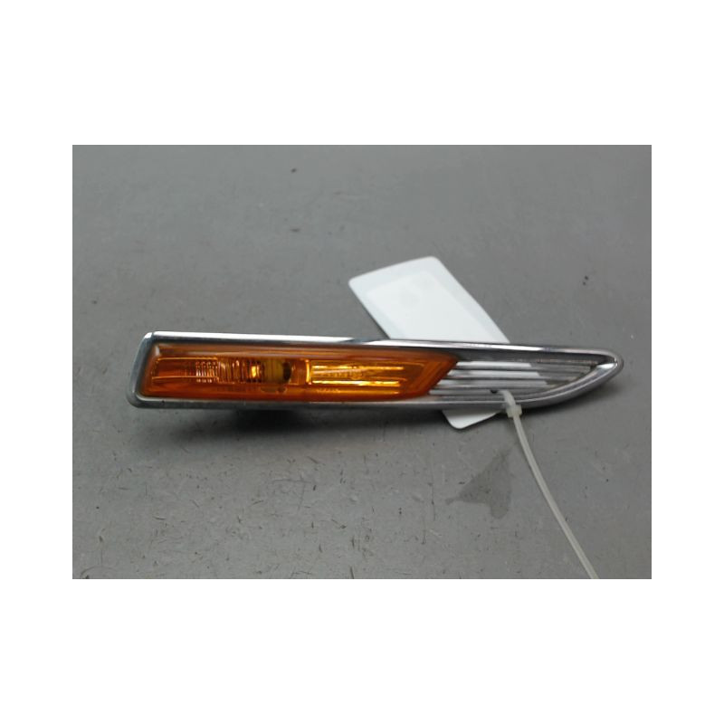 REPETITEUR AILE DROIT FORD MONDEO SW 2007-