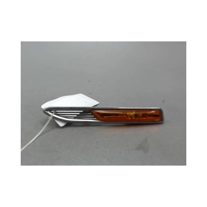 REPETITEUR AILE GAUCHE FORD MONDEO SW 2007-