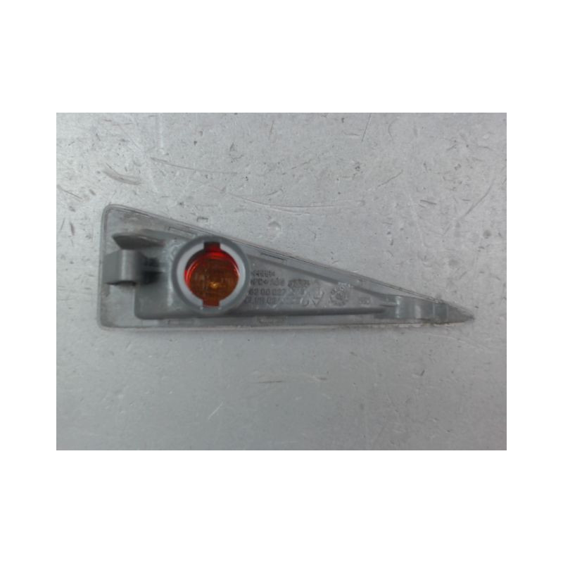 REPETITEUR AILE DROIT RENAULT GRAND SCENIC MONOSP. II Phase 2 LONG 2006-2009