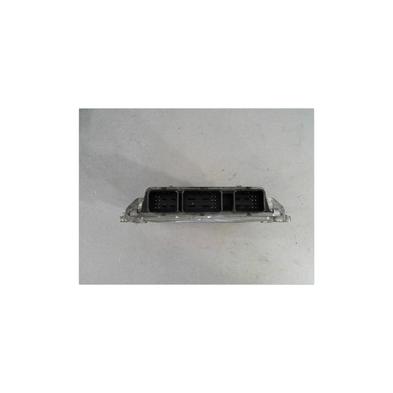 CALCULATEUR MOTEUR FORD FIESTA 08-12