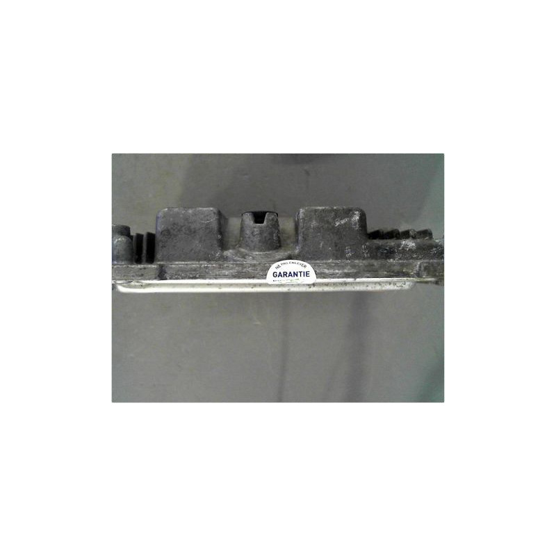 CALCULATEUR MOTEUR FORD FOCUS 04-07