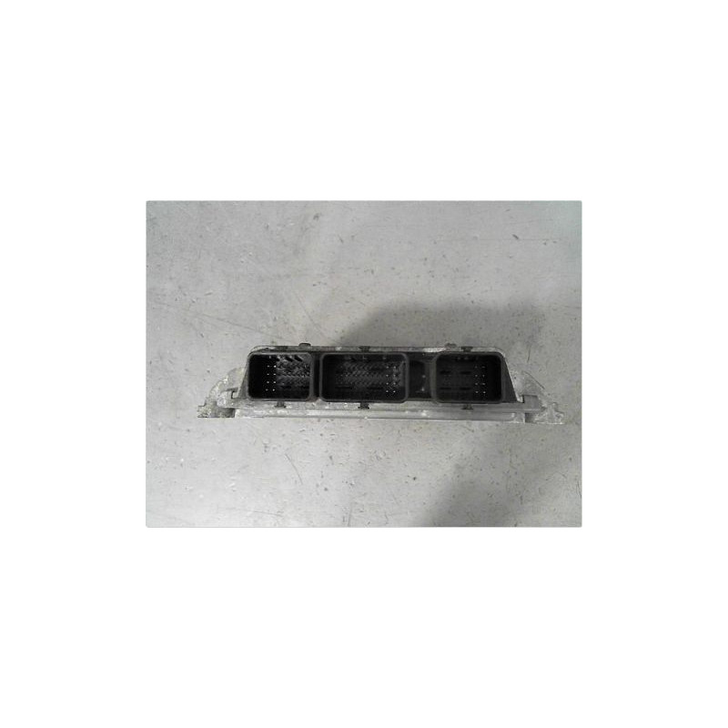 CALCULATEUR MOTEUR FORD FUSION