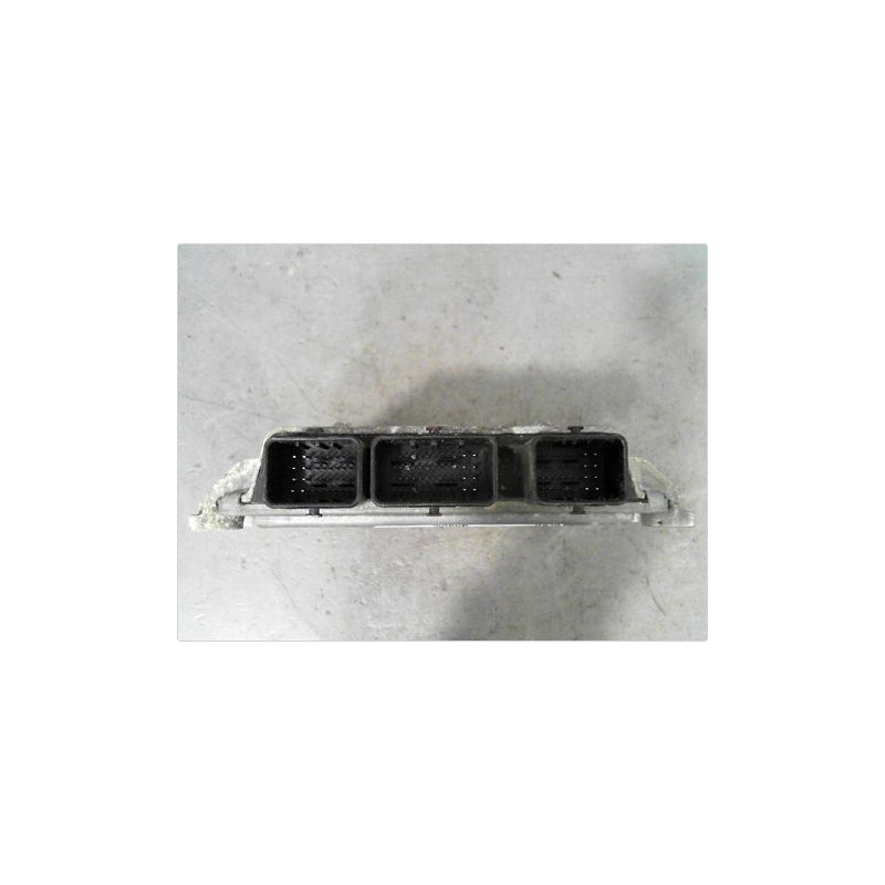 CALCULATEUR MOTEUR FORD FUSION