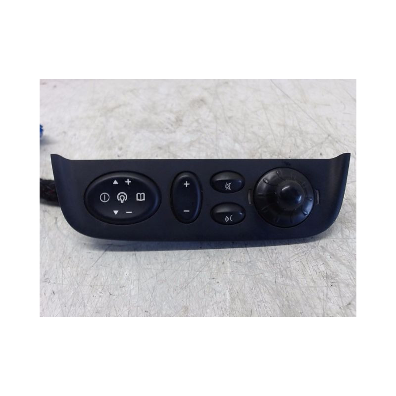 COMMANDE AUTORADIO RENAULT MEGANE