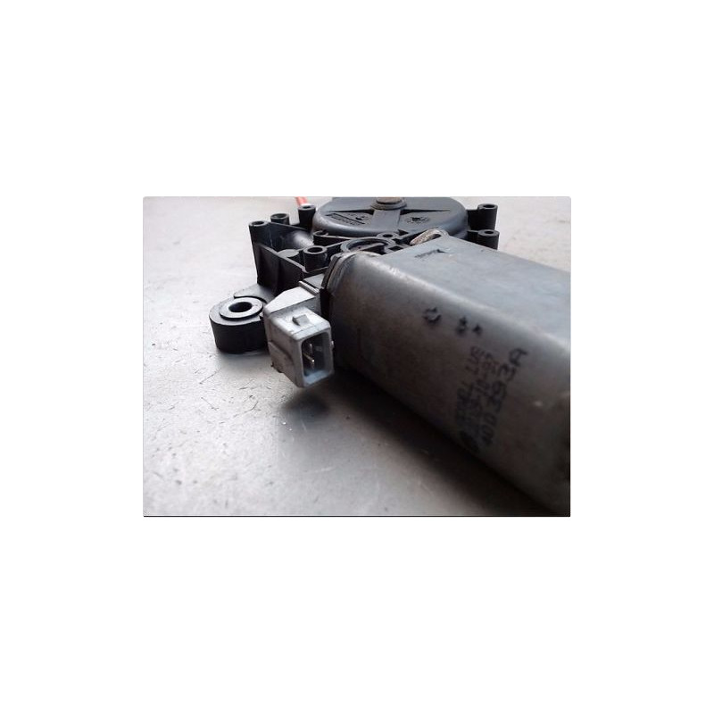 MECANISME LEVE-GLACE AVANT GAUCHE CITROEN SAXO 99-04