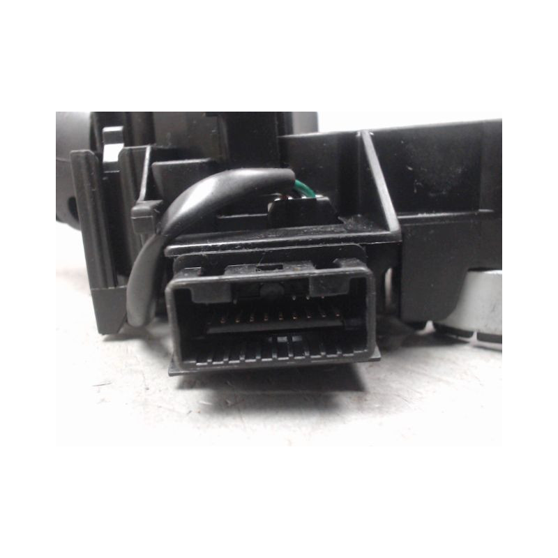 COMMANDE CLIGNOTANT TOYOTA PRIUS 2004-