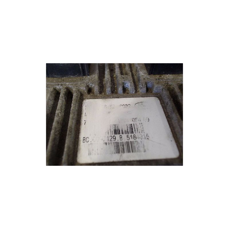 CALCULATEUR MOTEUR FORD KA