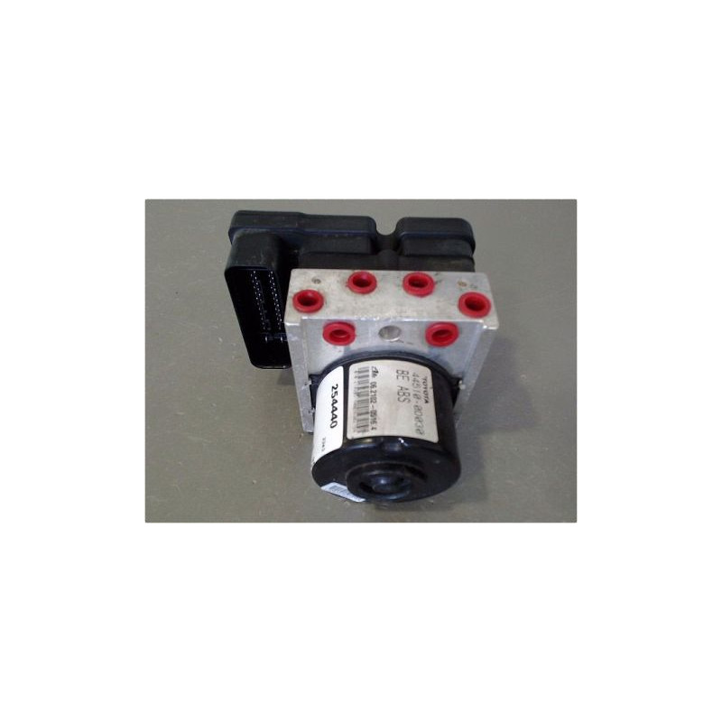 UNITE HYDRAULIQUE ABS TOYOTA YARIS