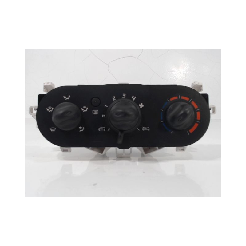 COMMANDE DE CHAUFFAGE RENAULT TWINGO II 2009-