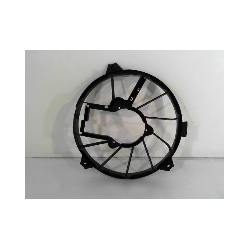 SUPPORT DE VENTILATEUR PEUGEOT 807