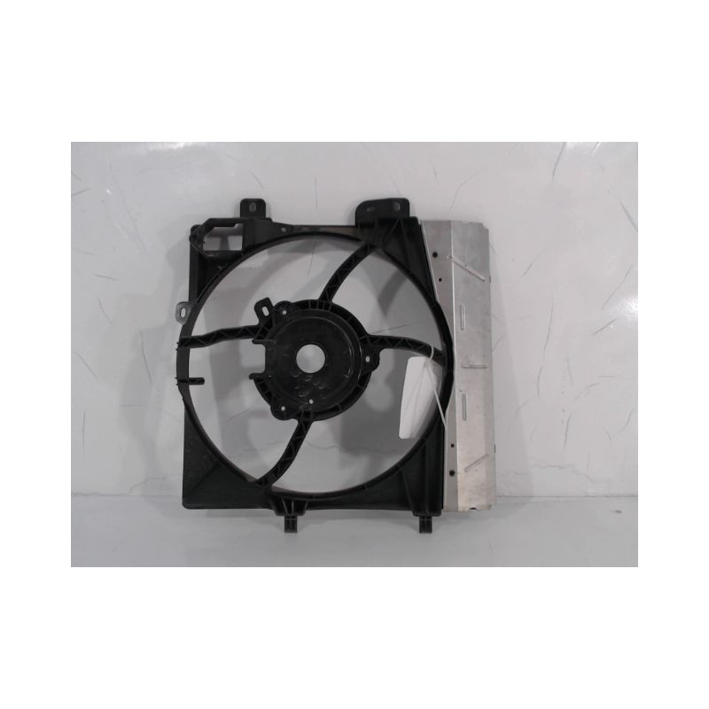 SUPPORT DE VENTILATEUR PEUGEOT 208