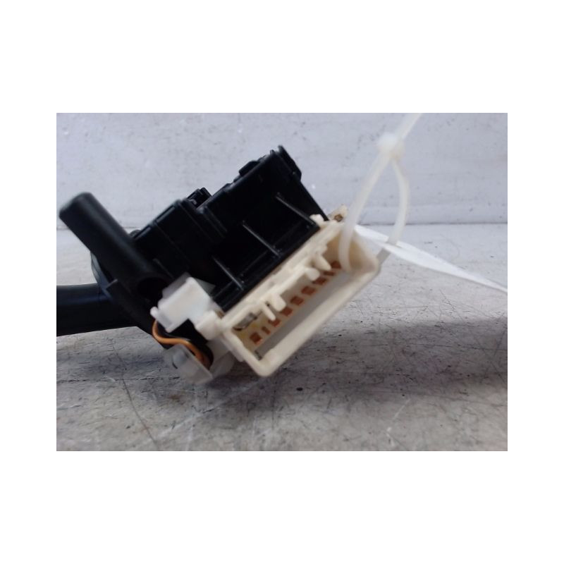 COMMANDE CLIGNOTANT TOYOTA COROLLA 2004-