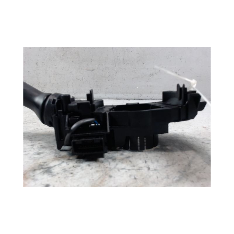 COMMANDE CLIGNOTANT TOYOTA PRIUS 2004-