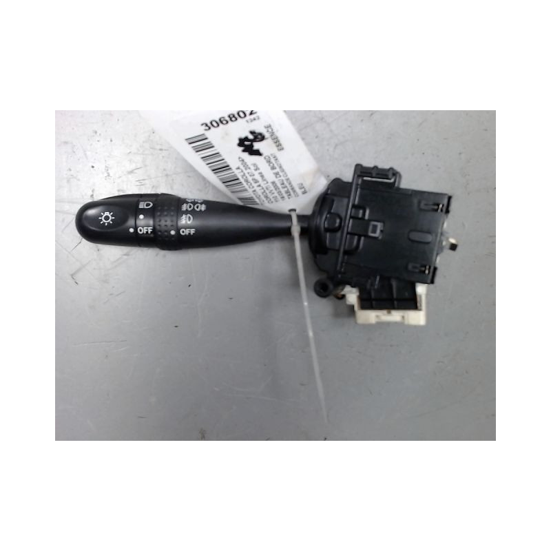COMMANDE CLIGNOTANT TOYOTA COROLLA 2004-