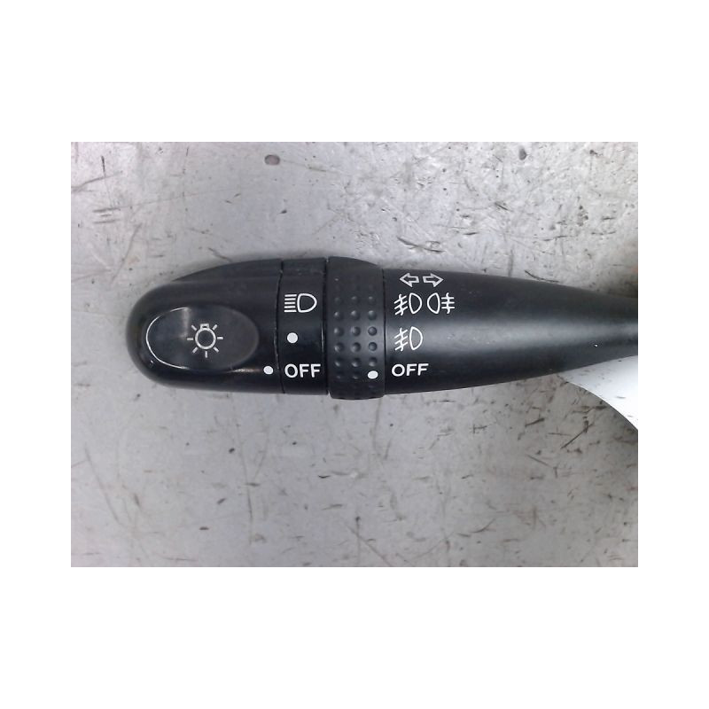 COMMANDE CLIGNOTANT TOYOTA COROLLA 2004-