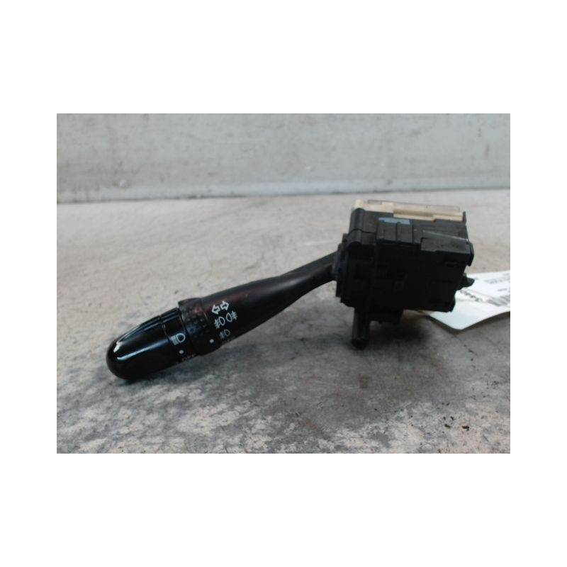 COMMANDE CLIGNOTANT TOYOTA COROLLA 2004-