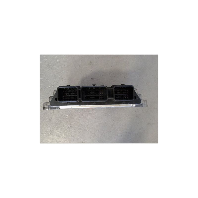 CALCULATEUR MOTEUR FORD FIESTA