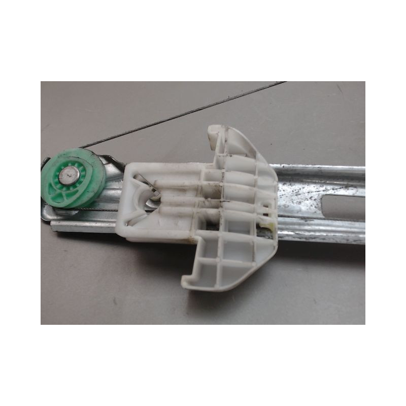 MECANISME LEVE-GLACE ARRIERE DROIT FORD FOCUS