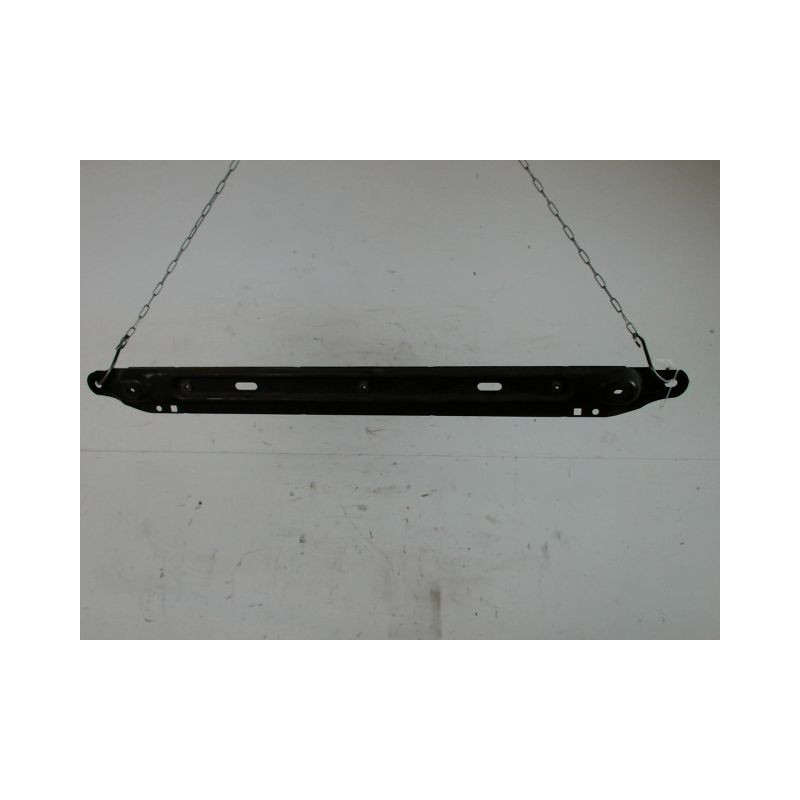 TRAVERSE INFERIEURE ARMATURE AVANT PEUGEOT 308