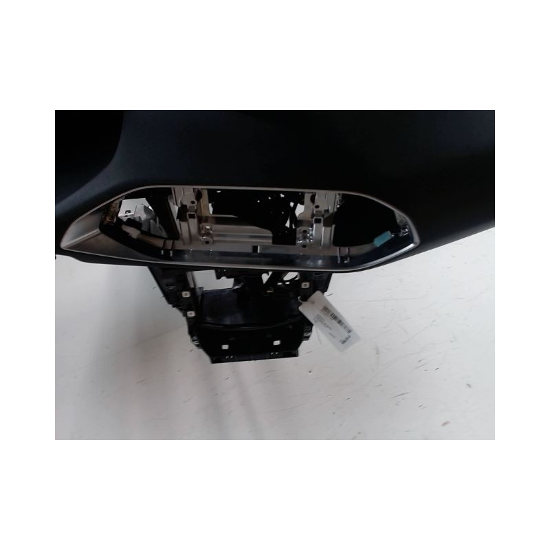 PLANCHE DE BORD  PEUGEOT 308