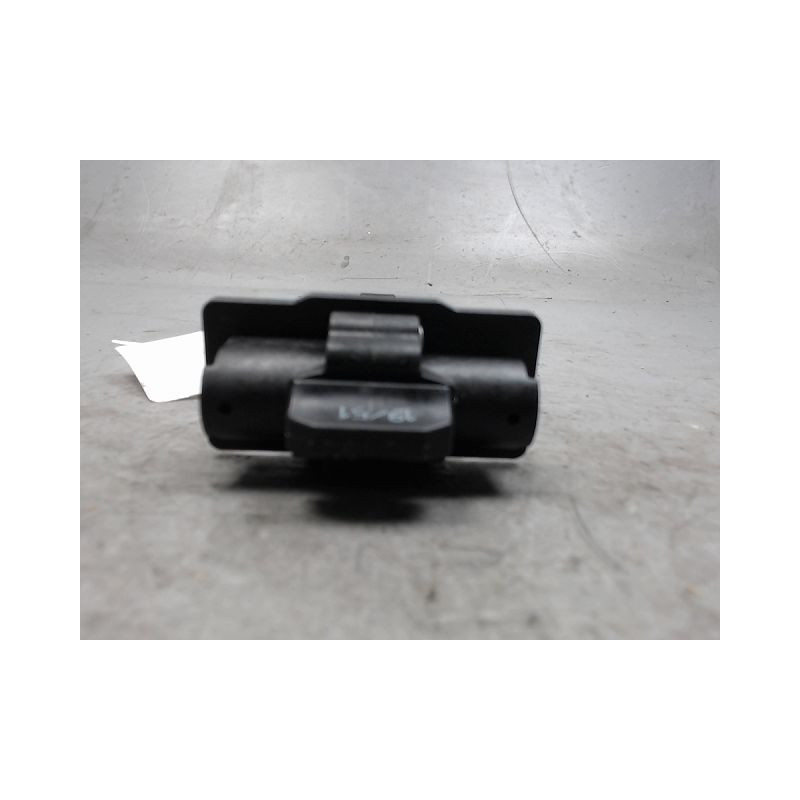 TIRANT PORTE ARG PEUGEOT 208