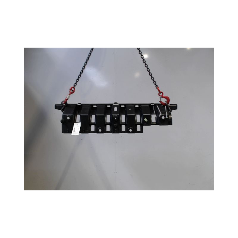 SUPPORT CENTRAL PARE-CHOC ARRIERE  PEUGEOT 3008 2009-