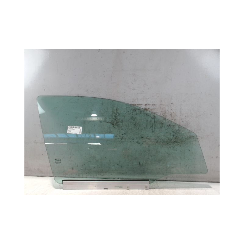 GLACE PORTE AVD OPEL ASTRA 2004-