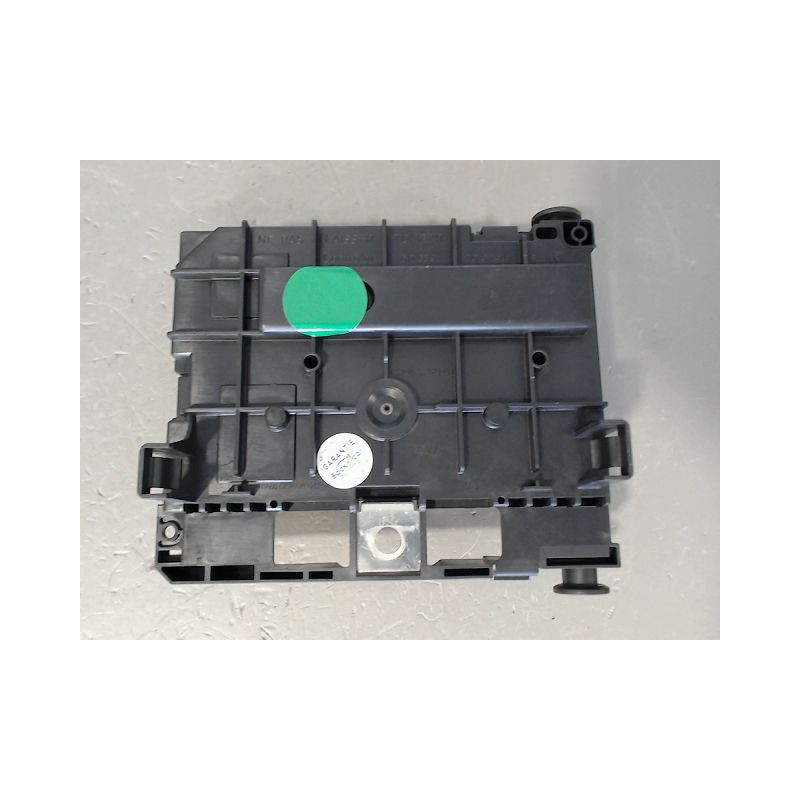 BOITE A FUSIBLES PEUGEOT 308 2007-