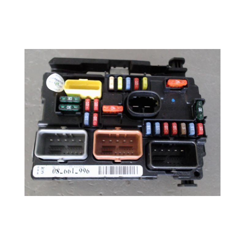 BOITE A FUSIBLES PEUGEOT 207 2011-