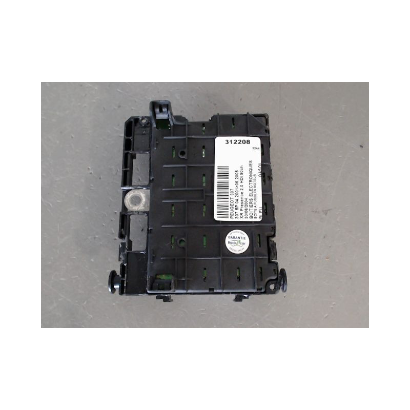 BOITE A FUSIBLES PEUGEOT 307 2001-2005