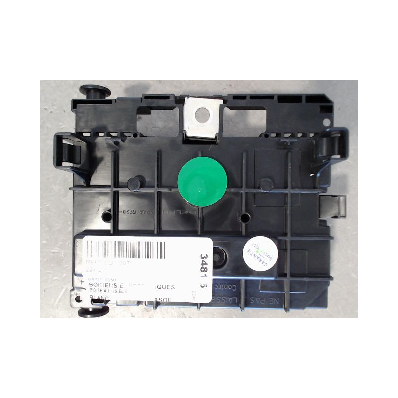 BOITE A FUSIBLES PEUGEOT 207 3P