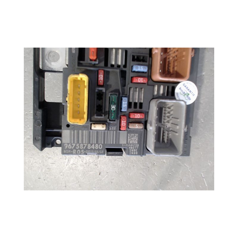 BOITE A FUSIBLES PEUGEOT 308 2011-