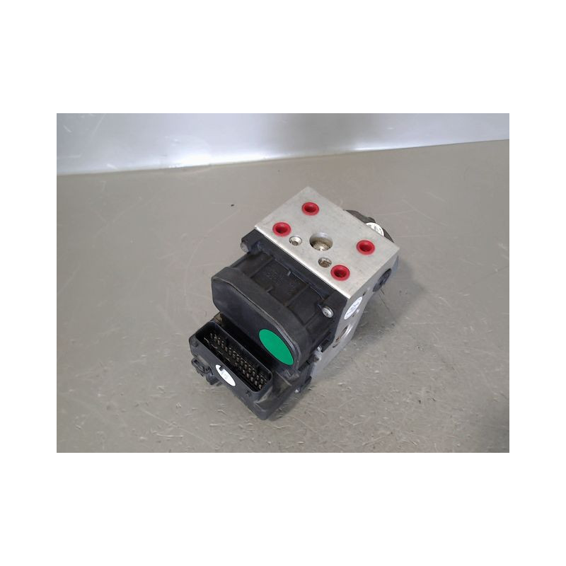 UNITE HYDRAULIQUE ABS TOYOTA YARIS I Phase 2 2003-2005