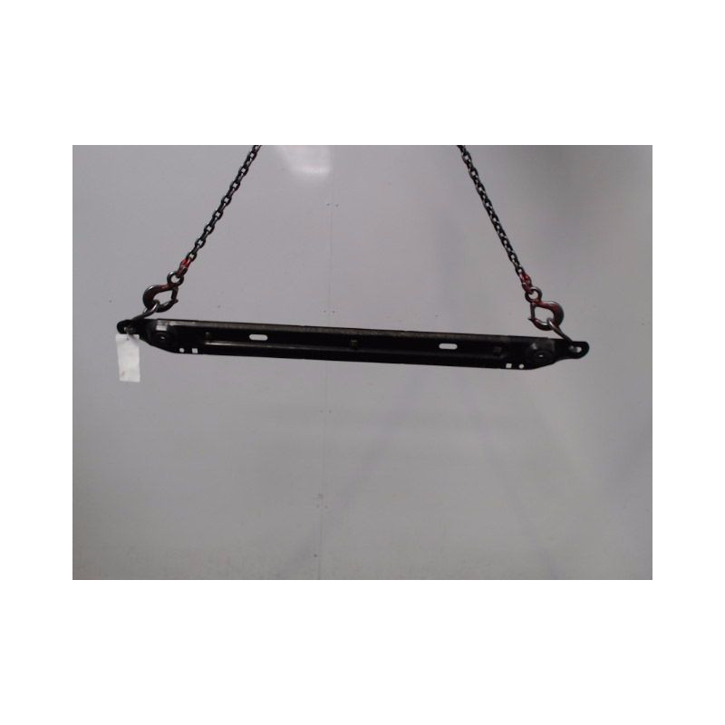 TRAVERSE INFERIEURE ARMATURE AVANT PEUGEOT 5008 2009-