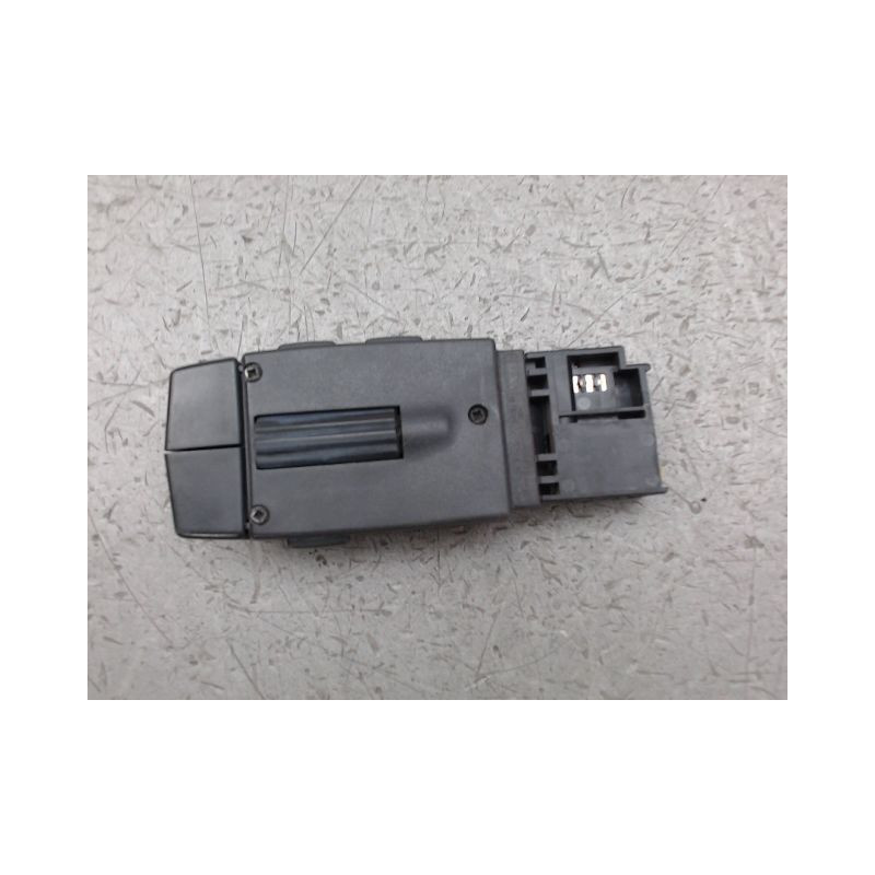COMMANDE AUTORADIO RENAULT TRAFIC