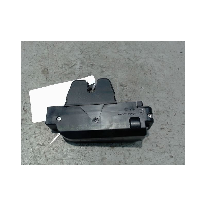 SERRURE COFFRE ARRIERE PEUGEOT 407