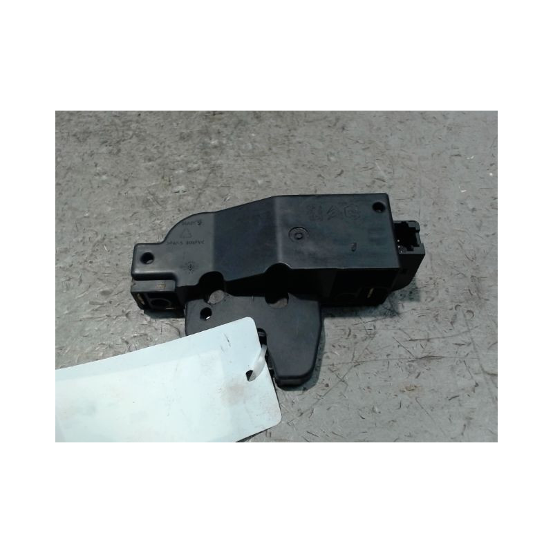 SERRURE COFFRE ARRIERE PEUGEOT 407
