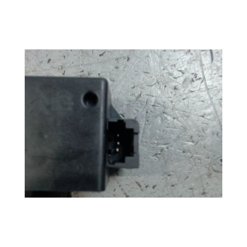 SERRURE COFFRE ARRIERE PEUGEOT 407