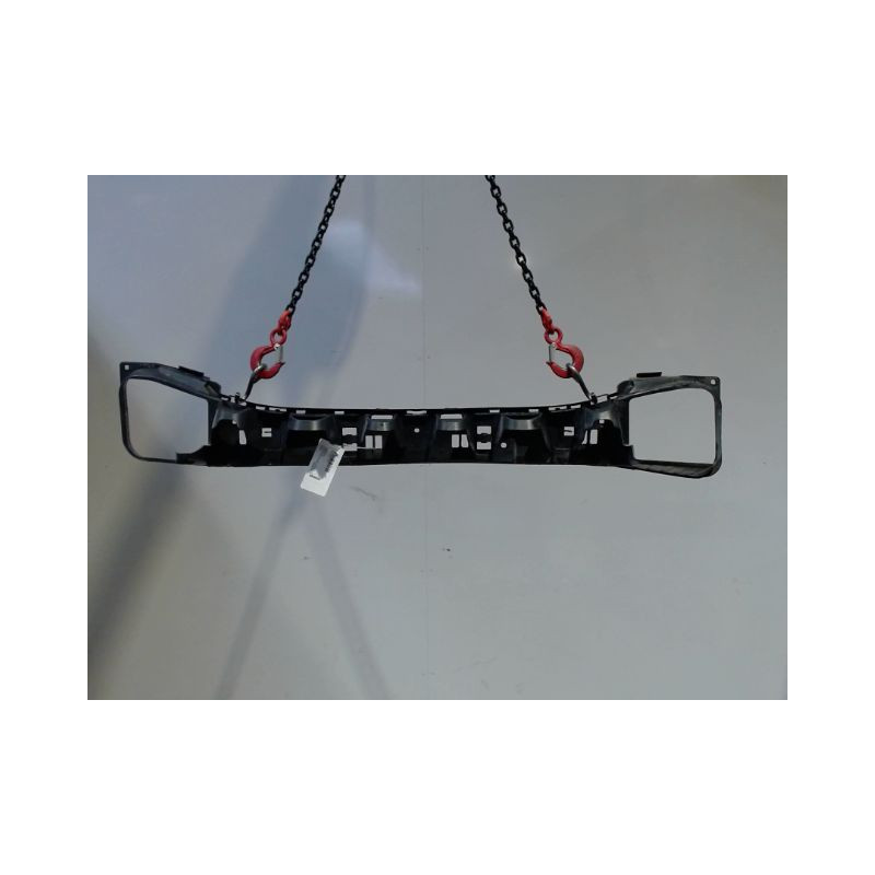 SUPPORT CENTRAL PARE-CHOC ARRIERE  PEUGEOT 208